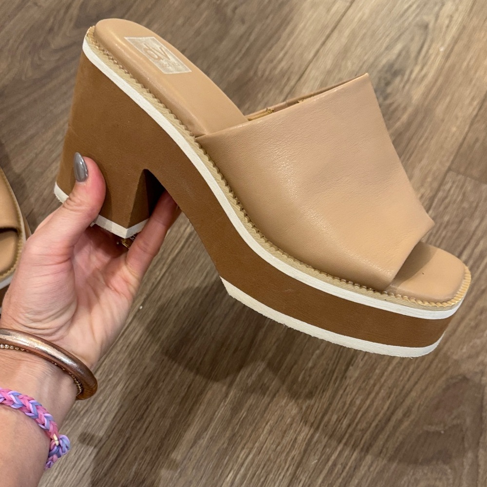 Dolce Vita Nikole Tan Platform Mules